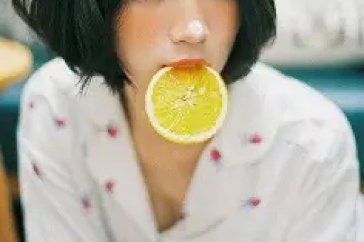 著名女演员葛兰去世
