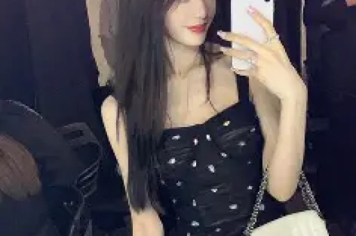 布兰妮回忆录：为前男友堕胎却被诬陷出轨被父亲反复身体羞辱